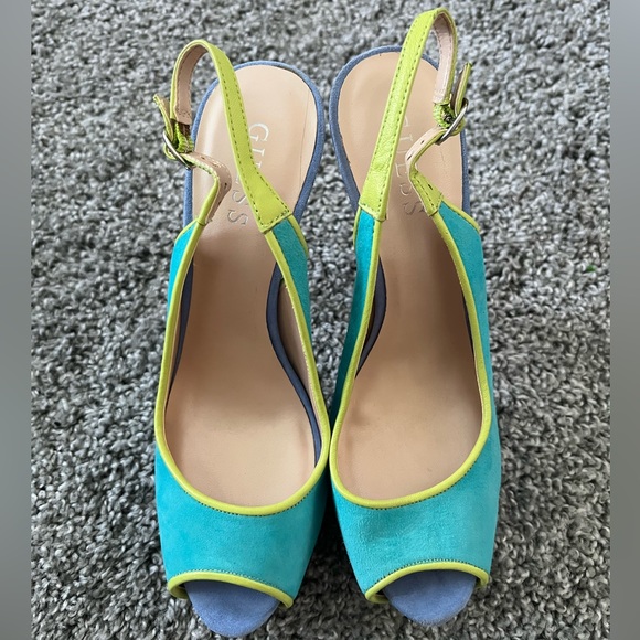 Heels - Picture 2 of 5